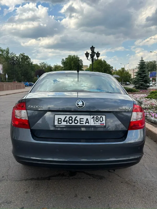 Продам skoda rapid 2014 год двигатель 1.6, автомат работает все идеально, без каких либо нареканий. Обслуженная сервисная машина✅ минимальный родной пробег🏇(98 тыс) машина у которой читается история! Полтора собственника (первый дедушка по октябрь 24г. ) хороший внешний вид цепной надежнейший мотор на 105 л. С. Новая летняя резина, по технике все обслужено, масло и фильтра новые! Масло в коробке новое! Машина без ржавчины днище обработано, есть защита двигателя)) гаражное хранение!😍 комплектация автомобиля: • гур • абс • asc • круиз-контроль • климат-контроль • курсовая устойчивость на дороге • подогрев сидений • электро подъемники • электро зеркала с подогревом • помощь при подъёме в гору • розетка 12v • регулировка руля по вылету • регулировка руля по высоте • галогеновые фары • противотуманные фары • иммобилайзер • обратная связь • центральный замок • штатная сигнализация машиной останетесь довольны😊 удачи найти на рынке что-то более целое! Имейте ввиду, что совсем ск
📞 Звоните: +7(949)3461374 - фотография - 3