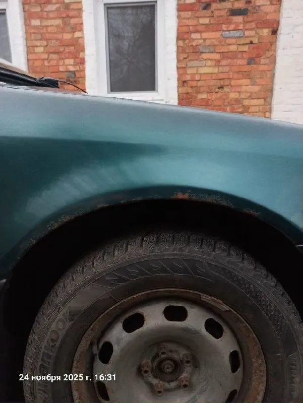 Продам skoda октавия тур 1.6, механика, 1998 г. , в технически в хорошем состоянии, ездим каждый день, проблемы с кузовом на фото видно. Ремень грм заменён 5000 км, назад, стоит фирма бош. Юридически чистая, переоформление без проблем. Комплект летней резины на легкосплавных дисках. Сейчас стоит зима практически новая. Хорошая, работающая машина, не подводила не разу. Цена 290 000 рублей. Цена с учётом всех косяков. Торг минимальный. Телефон для связи +7 949 33 58 500, + 7 949 38 15 939.
📞 Звоните: +7(949)3358500 - фотография - 9