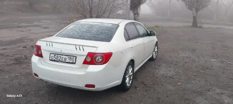 ✅️Автомобиль: chevrolet epica ✅год:2007 ✅пробег:290 000 ✅объем:2.0 ✅цена: 500 000 ✅телефон: +79493523979 ✅описание: продам или обмен с моей доплатой. Было небольшое дтп пострадало крыло и чуть двери. Мотор 2.0 с механической мкпп, ходовая в нормальном состоянии, салон велюр, 4 стеклоподьемника, электрорегулировка зеркал, 2-х диновая магнитола 4 динамика+ буфер в заднем сидении, установлено под запаску на 45л расход радует. Резина зима r16. Учет постоянный переоформление без проблем
📞 Звоните: +7(949)3523979 - фотография - 1