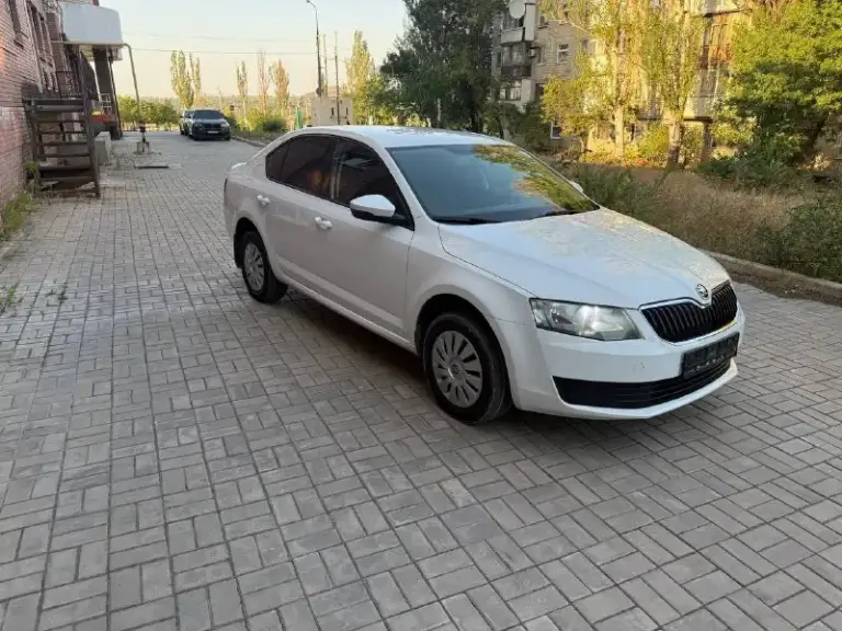 Продам skoda октавия а7 2016 г. , 1.6 автомат. Авто моё личное, на учёте на меня. Продажа только через мрэо. Машина в дтп никогда не была! Всё в родном окрасе, все стёкла родные. За машину не стыдно, в такси она не была никогда! Все остальные вопросы по телефону: +79490492122. Звонить только тем, кто заинтересован. Кто хочет поморочить голову, есть много других объявлений. Осмотр: г. Донецк. Цена: 1 250 000, торг.
📞 Звоните: +7(949)0492122 - фотография - 2