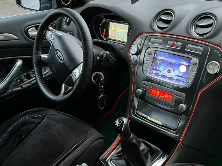 Продам своё авто форд-мондео 2.0( ford mondeo ) 2010г 145 л. С. Родной пробег- 250.000 богатая компл-ия. Все есть для комфортной езды. Датчики дождя, света. Обогрев. Обогрев лобового и заднего стёкол, зеркал. Сидений,2-х зонный климат-контроль. Обдуф в средних стойках. При. При открывание дверей подсветка в салоне снаружи. Стоит задний парктроник и камера заднего вида. Кузов оцинкованый. Омыватель фар. Двигатель 2л. Цепной, ( цепь заменена ) самый надежный в семействе форд. Салон чистый ухоженый. Машина вся в шумовиброизоляции, штатные динамики заменены. Установлен автозапуск. Любые проверки. Любые виды оформления в мрэо обязательно ! Я хозяин, машина оформлена на меня и показывать буду тоже я. Цена 730.000₽ торг +79493814378
📞 Звоните: +7(949)3814378 - фотография - 6