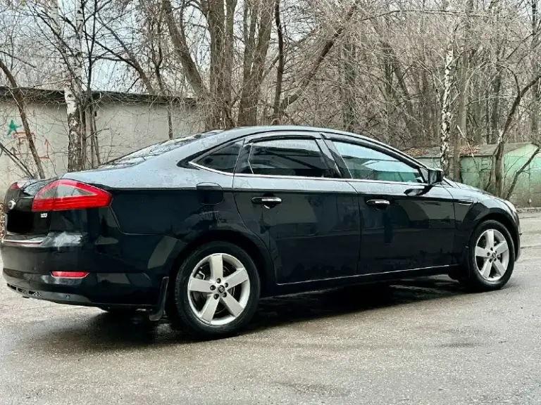 Продам своё авто форд-мондео 2.0( ford mondeo ) 2010г 145 л. С. Родной пробег- 250.000 богатая компл-ия. Все есть для комфортной езды. Датчики дождя, света. Обогрев. Обогрев лобового и заднего стёкол, зеркал. Сидений,2-х зонный климат-контроль. Обдуф в средних стойках. При. При открывание дверей подсветка в салоне снаружи. Стоит задний парктроник и камера заднего вида. Кузов оцинкованый. Омыватель фар. Двигатель 2л. Цепной, ( цепь заменена ) самый надежный в семействе форд. Салон чистый ухоженый. Машина вся в шумовиброизоляции, штатные динамики заменены. Установлен автозапуск. Любые проверки. Любые виды оформления в мрэо обязательно ! Я хозяин, машина оформлена на меня и показывать буду тоже я. Цена 730.000₽ торг +79493814378
📞 Звоните: +7(949)3814378 - фотография - 8