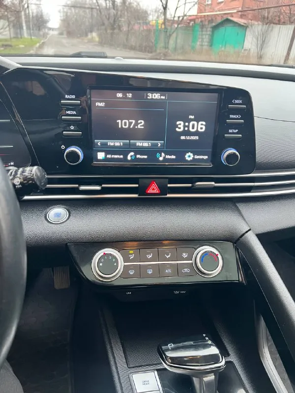 Elantra 2021г 1.5 объем
Состояния идеальное можно сказать
Полностью обслуженная
Оригинальный пробег 76т
1 Хоз
Без дтп
Зеленая автотека

Цена: 1.700.000р
Осмотр донецк
+79491009661 - фотография - 6