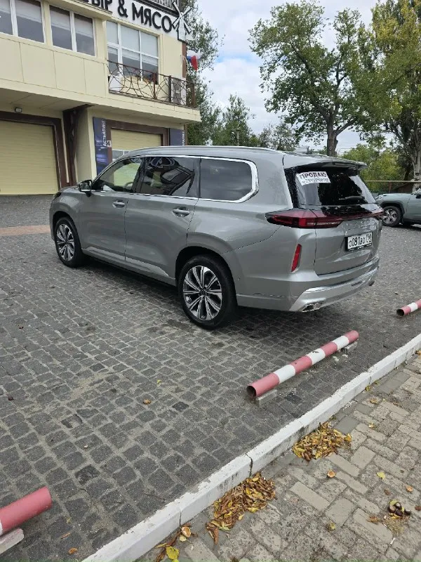 Машина супер, доставляет только удовольствие!!!! Машина на гарантии, обслуживалась только на официальном сервисе, все то пройдены. Exeed vx president — премиум-кроссовер 7 мест, полный фарш и безопасность топ-уровня! Премиальный 7-местный exeed vx в максимальной комплектации president — это идеальный семейный и представительский кроссовер с полным приводом, комфортом бизнес-класса и технологиями, как у топовых немецких брендов.
📞 Звоните: +7(949)3402129 - фотография - 5