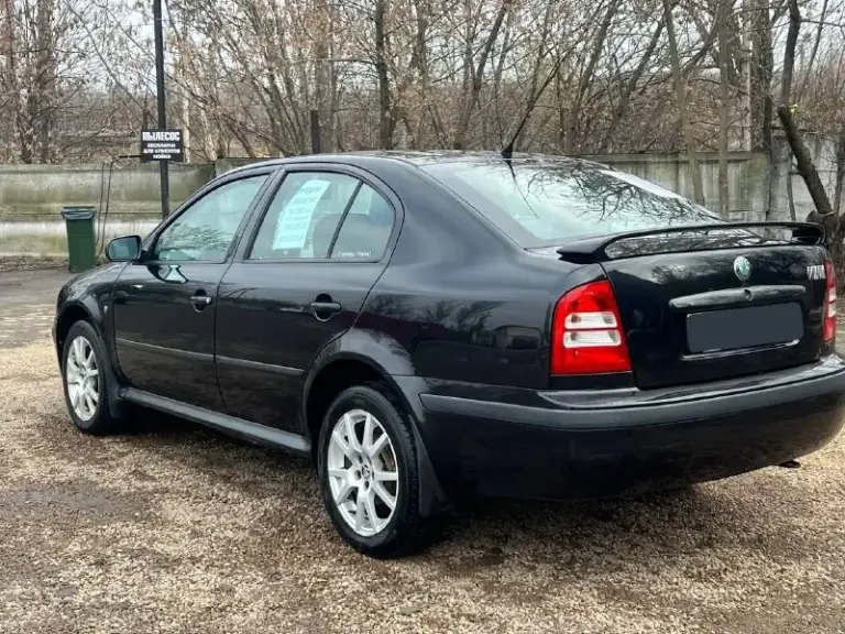 Продам skoda octavia tour 1.6л 2007 г. В. Пробег 176 000 км. (оригинал) цена 585.000₽ 🚀
Птс/стс оригинал. 2 ключа. Вся в родном окрасе, без дтп, без гнили, без коррозии, весь герметик и швы завод. Мотор работает тихо, ровно, тяга сумасшедшая. Масложора нет!от слова совсем. Мкпп переключает плавно и мягко, без хрустов и вылетов. Подвеска отрабатывает без малейшего стука и т. П. Комплектация : электро зеркала с обогревом, abs, air bag, esp, электро-стеклоподъемники, климат-контроль ( заправлен), парктроники (штатные), штатная аудио система. Автомобиль живой. Любые проверки за ваш счет. Отличный семейный вместительный авто, в котором можно быть уверенным, в любое время и в любую погоду. Осмотр донецк
В любое время

+79490389195 - фотография - 5