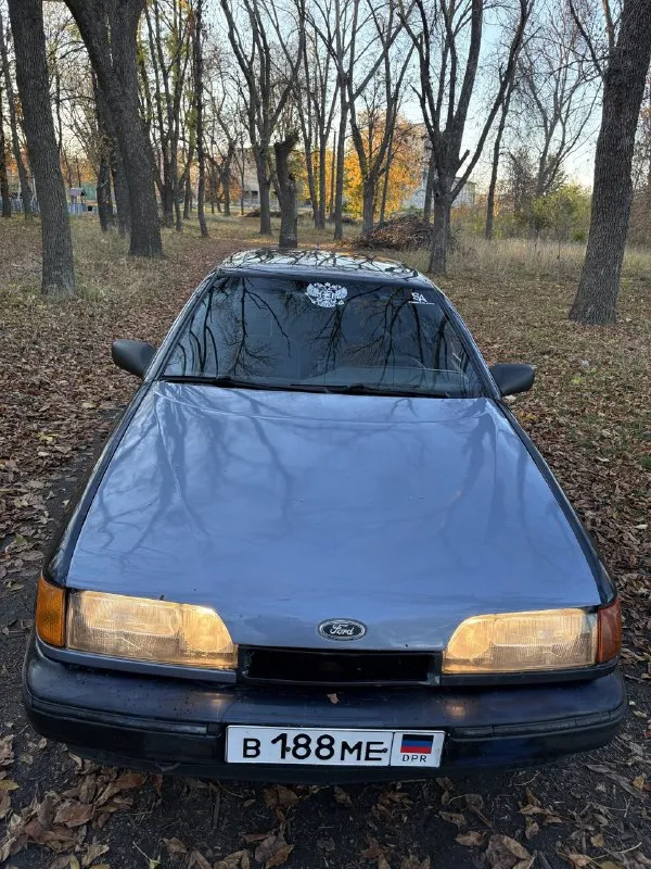 Продам ford scorpio 🔥
Год выпуска:1992🔥
Пробег, км:200.000 🔥
Модификация:2.8 v6 мt 🔥
Тип двигателя:бензин🔥
Коробка передач :механика 🔥
Привод:задний🔥
Тип кузова : легковой седан🔥
Koмплeктaция: comfort🔥
Цвет:синий 🔥
В продаже старичек ford scorpio 2.8 v6 на заднем приводе.
Автомобиль на полном ходу и в хорошей комплектации.
Этот дракон на красивых титанах с хорошим комплектом резины.
Мотор заводится, работает хорошо, не троит, тяга смелая.
Кпп-все передачи включаются, без хрустов, ничего не выбивает.
Салон в нормальном состоянии для своих лет.
Ходовая очень мягкая, дорогу держит уверенно.
По электрике всё в рабочем состоянии.
Так же имеется видео, по просьбе отправлю для более лучшего осмотра авто.
Готов к выезду в любой сервис по вашему желанию.
Многое могу не описать. При встречу всё расскажу и покажу.
Цена:129.999 тысяч
Возможен пригон по договоренности.
Возможен обмен.
Номер для связи:+79495752024,если не в сети (телеграмм или ватсап по этому же номеру) - фотография - 6