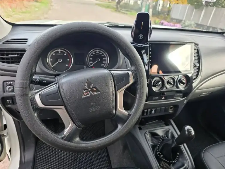 Продам mitsubishi l200 2021 год, дизель, пробег 95 000. Учет местный. Подробности по телефону: +79493650732
Цена: 2.2 🍋 руб, хороший торг реальному покупателю. Причина продажи покупка другого автомобиля
📲 Tg: @iamsaaabina
📞 Звоните: +7(949)3650732 - фотография - 5