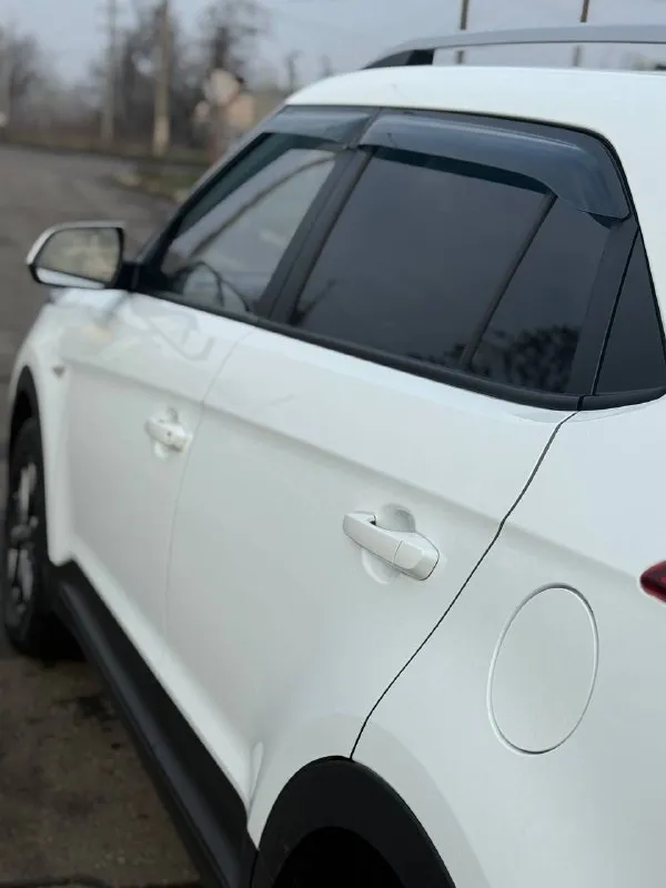 ☀️ Продам ☀️
✅ Hyundai крета
✅ Hyundai creta
✅ 2020Год.
✅ 109 Тысяч пробег
✅ Двигатель 1,6.
✅ 6Ст.
✅ Передний привод.
✅ Салон в отличном состоянии
✅ Магнитола teyes cc3 2k( + регистратор teyes)
✅ Светодиодные линзы vision tri-led ultimate(+ туманки) свет 🔥
✅ Новая зимняя шипованная резина.
✅ Я второй владелец.
🔥 Цена: 1.8🍋 🔥
Г. Шахтерск +79493147605
📞 Звоните: +7(949)3147605 - фотография - 4