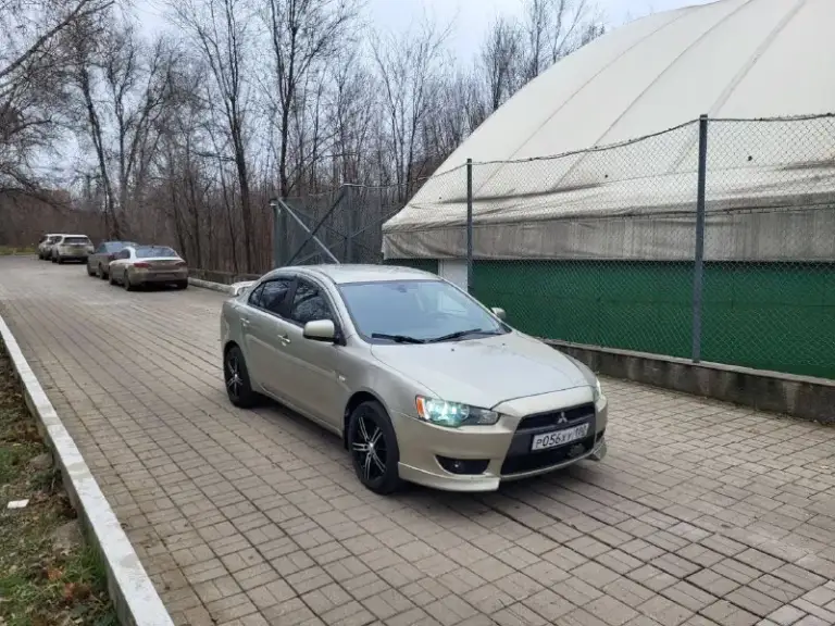 Продам авто mitsubisi lancer x ( mitsubishi лансер 10)
Цена: 550.000 руб
Пробег: 175.000 (родной пробег)
Год выпуска: 2008 год
Город: донецк
Номер: +7 949 458 98 51 ( telegram)
Автомобиль покупался в автосалоне донецка в 2008 году, не гнилой на полном ходу, обслуженная ходовая часть, двигатель работает идеально, коробка не хрусти не выбивает,
Автотека зеленая без дтп, 1 хозяин, птс оригинал, два ключа, два комплекта колёс, новые зимние колёса, масло не расходует, коробка идеальная, электрика вся рабочая.
На остальные вопросы готов ответить по телефону.
📲 Tg: kristina kris💞
📞 Звоните: +7(949)4589851 - фотография - 2