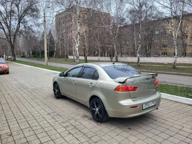 Продам авто mitsubisi lancer x ( mitsubishi лансер 10)
Цена: 550.000 руб
Пробег: 175.000 (родной пробег)
Год выпуска: 2008 год
Город: донецк
Номер: +7 949 458 98 51 ( telegram)
Автомобиль покупался в автосалоне донецка в 2008 году, не гнилой на полном ходу, обслуженная ходовая часть, двигатель работает идеально, коробка не хрусти не выбивает,
Автотека зеленая без дтп, 1 хозяин, птс оригинал, два ключа, два комплекта колёс, новые зимние колёса, масло не расходует, коробка идеальная, электрика вся рабочая.
На остальные вопросы готов ответить по телефону.
📲 Tg: kristina kris💞
📞 Звоните: +7(949)4589851 - фотография - 6