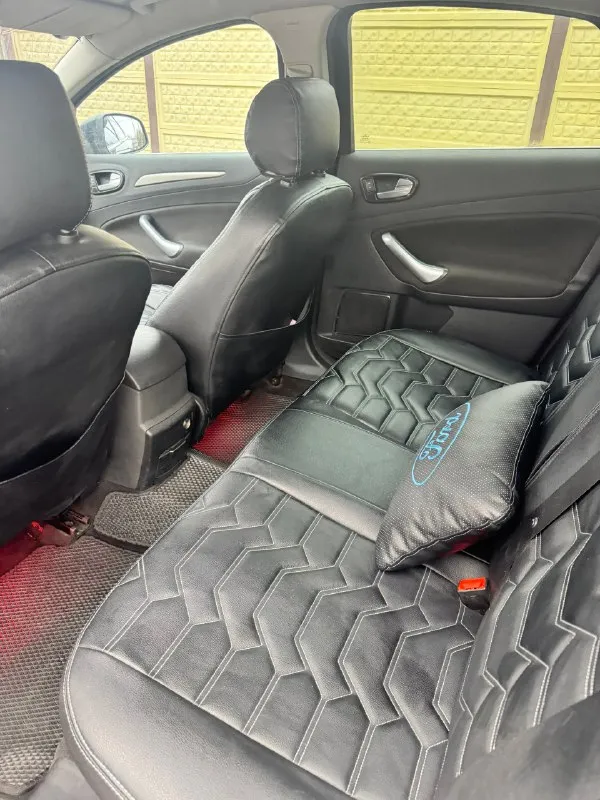 Продам ford mondeo 4, 2007 года выпуска, отличном состоянии!
2 Литра, 245 л/с, полностью обслужен, перед продажей сделал замену масла. Установлен контрактный двигатель.
Пробег авто 85000 км, проверен и подтвержден. Так же недавно делал ревизию ходовой, что нужно было заменить, заменил, сейчас без посторонних звуков. Стоят новые тормозные диски и колодки.
Кузов авто в хорошем состоянии, ровный, без вмятин и рыжиков, весь в родном окрассе, любые проверки.
🛞Подогрев лобового и заднего стекла, обогрев зеркал, esp, abs, ebd, bas, 4 стеклоподьемника, электрорегулировка зеркал, регулировка фар по высоте, противотуманные фары, диски r16 на хорошей зимней резине, двухзонный климат контроль заправлен, датчики света и дождя, подогревы сидений, аудиосистема заменена на тиайс tpro 2.
Салон сохранился отлично!
Вся безопасность на месте, сидения не затерты и не порваты, кнопки не затерты, чехлы в идеальном состоянии.
Есть все для комфортной езды.
Проблем с запчастями нет от с
📞 Звоните: +7(949)3549072 - фотография - 5