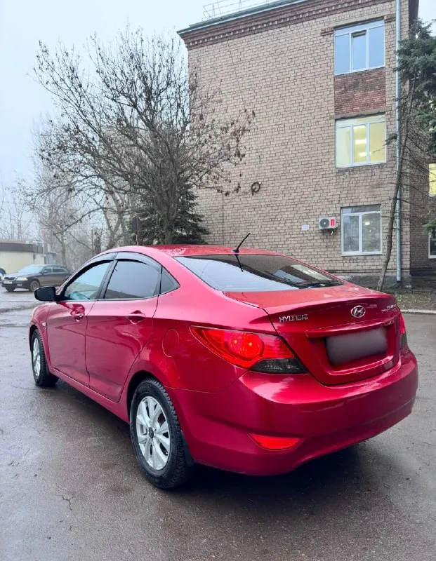 Hyundai solaris 1.6 самый надёжный и самый практичный мотор в связки с механикой!)
В идеальном состоянии без вложений! Самая максимальная комплектация!
Два комплекта шин ( зима и лето)
Без дтп!
Родной пробег 180.000!
Идеальном состоянии!
Не такси!
Салон как новый!
Самая максимальная коллекция!
Цена 900.000 торг!
Звоните +7 (949) 126-72-83
Звоните +7 (949) 449-59-51 есть тг)
📞 Звоните: +7(949)1267283 - фотография - 5