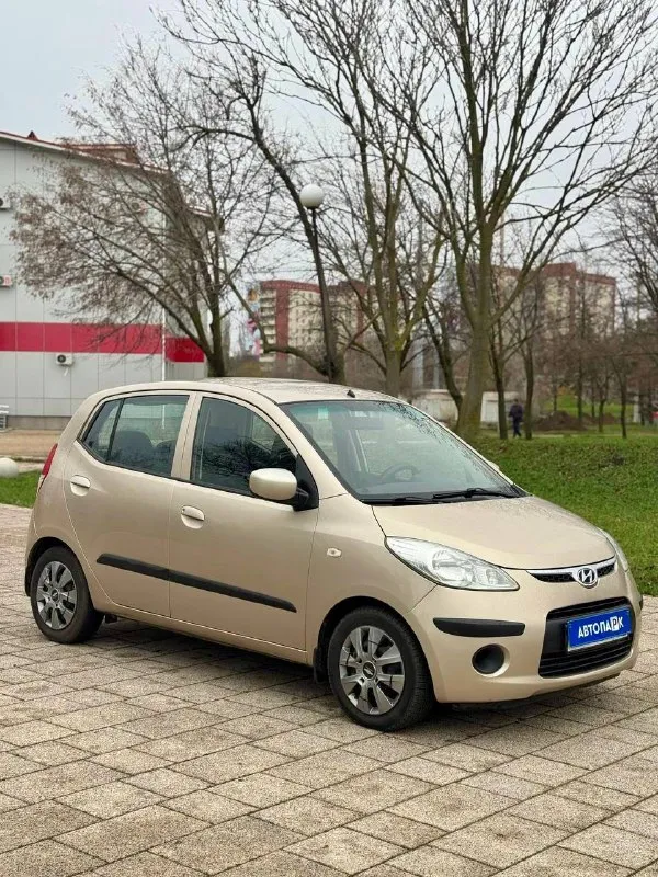 ☀️ Hyundai i10

💰Цена: 530 000р
🏢Город: мариуполь
📅Год выпуска: 2008
🧾Пробег: 115 493 км.
⚙️Двигатель: 1.1
⛽Топливо: бензин
⚙️Кпп: механика

📞 Телефон:

+7-949-727-41-51
+7-949-551-91-52
+7-989-263-55-56

💾 Описание:

👌 Городской хэтчбек идеально подойдёт на каждый день начинающему водителю. Надежный двигатель в паре с классической механикой. Кузов крепкий, не гнилой.

✅ Кондиционер морозит шикарно, подушки безопасности, электропакет, гур, abs, центральный замок, магнитола с usb, отличная зимняя резина.

Улица шевченко 2️⃣6️⃣9️⃣

🏦 Возможна продажа в кредит по двум документам. - фотография - 3