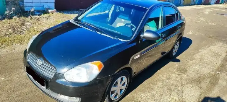 Продам hyundai accent 2006 г. В. Мотор 1,6. Второй хозяин. Пробег: 185.000 тыс. 4 стеклоподъёмника, подогревы передних сидений, боковых зеркал, заднего стекла. Электро регулировка зеркал. Противотуманные фары. Климат контроль. Блокировка коробки передач и секретка. Цена 630 тыс. Руб. +79494966500 - фотография - 2