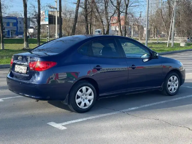 В продаже hyundai elantra
2010Г. В.
1.6 Автомат!
Пробег 191 000км
Автомобиль в отличном состоянии как внешне, так и технически!
Двигатель не стучит и не дымит, расхода масла нет!
Автомат переключает плавно, без рывков и пинков!
Кондиционер и печка исправно работают!
Два комплекта резины зима/лето!
Сигнализация с автозапуском!
Цена 770 000₽
89895209160 - фотография - 3