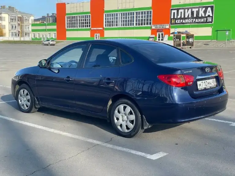 В продаже hyundai elantra
2010Г. В.
1.6 Автомат!
Пробег 191 000км
Автомобиль в отличном состоянии как внешне, так и технически!
Двигатель не стучит и не дымит, расхода масла нет!
Автомат переключает плавно, без рывков и пинков!
Кондиционер и печка исправно работают!
Два комплекта резины зима/лето!
Сигнализация с автозапуском!
Цена 770 000₽
89895209160 - фотография - 4