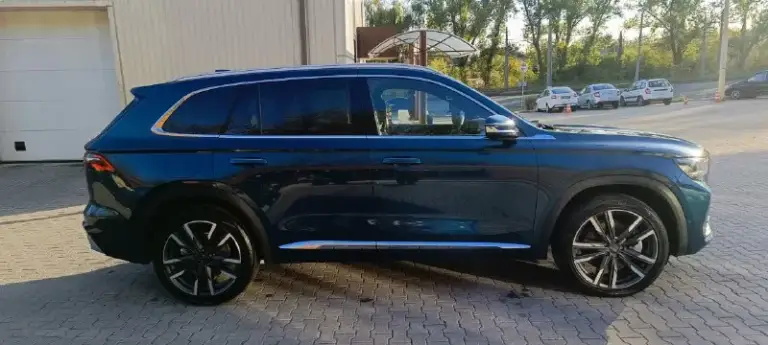 Geely monjaro 2023/11 🌟
В эксплуатации с 20.03.2024 г.
🔹 1 Владелец
🔹 Реальный пробег — всего 34 тыс. Км
🔹 Максимальная комплектация — всё, что нужно для комфортной и безопасной езды!
✨ Автомобиль полностью в родном окрасе, без повреждений.
✨ Кузов и салон в идеальном состоянии — как новый!
✨ Техническая часть без нареканий, обслужен и готов к любым поездкам.
💯 Абсолютно никаких вложений не требует!
🛡️ Зоны риска дополнительно защищены качественной пленкой для сохранения внешнего вида.
Продажа связана с покупкой более дорого автомобиля.
Автомобиль территориально макеевка.
Личное мнение, машина супер.
Цена - 3.300.000руб (торг присутствует)
Тел. +79493170053 - фотография - 2