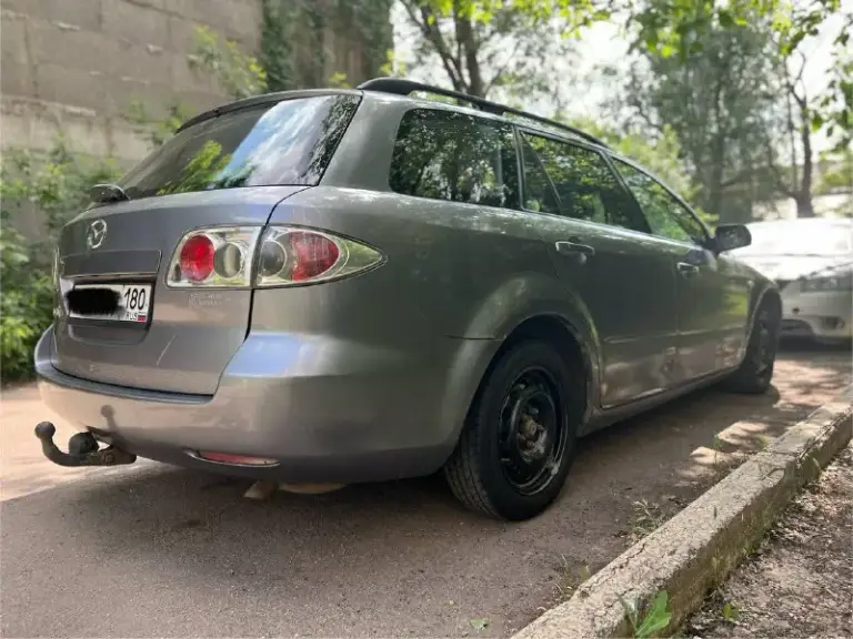 Продам авто, mazda 6 gg, универсал. 2003 года. 1.8 бензин на механической коробке передач. Я собственник. Технически авто на 4. Заменена полностью вся задняя подвеска и тормозная система в круг, перед тоже перебран ( могу по запросу предоставить, всё что делалось по машине )
По кузову есть жизненные моменты, машинка в годах.
Ездит каждый день,
Все интересующие вопросы по телефону.
Комплектация :обогрев сидений, электро зеркала, 4 эсп, гур, abs, климат( кондиционер), регулировка руля по высоте, мульти руль, бортовой компьютер, центральный замок, подушки безопасности ( все на месте ), эва коврики, запаска на зимней резине ( липучка), есть еще комплект дисков на неё с резиной на докат, отдам вместе с машиной. Сейчас машина на новой зиме ( шипы ).
Цена 380т₽, не ждите чуда, машине 22 года.
Торг при осмотре авто.
Возможно рассмотреть обмен в обе стороны.
Дополнительное фото и видео могу скинуть по просьбе.
Просмотр до
📲 Tg: denis ivanov
📞 Звоните: +7(949)3524173 - фотография - 5