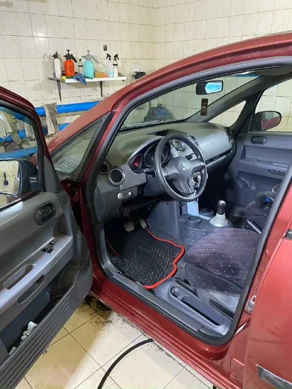 Продам mitsubishi colt 2005г. , двигатель 1.3 бензин, коробка роботизированная, кондиционер, передние стеклоподъёмники, подогрев передних сидений, сигнализация с обратной связью, центральный замок, пробег 179000 км, общее состояние хорошее, по кузову есть недочёты нужно заниматься, документы в порядке, цена 250к хороший торг. Горловка +79493529432
📞 Звоните: +7(949)3529432 - фотография - 2