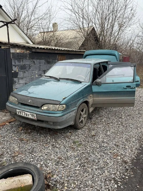 Продам ваз 2115, 2002 года советский район
Авто в среднем состоянии для своих лет
По кузову всё отлично дно, пороги стаканы ланджероны, всё целое, внешне выглядит так как на фото
По технике не в рабочем состоянии так как машина стоит просто так без дела не заводится потому что со временем перестал работать бензонасос
По поводу двери девушка выезжала со двора и по драла родные двери из-за этого пришлось их заменить
По документам мы не хозяева ну связь с хозяином имеем он из горловки можно переоформить
Цена 135 тыс + торг на недостатки, все вопросы по телефону +79495589628 или лс
Мы не хозяева нас попросили выставить

📞 Звоните: +7(949)5589628 - фотография - 4