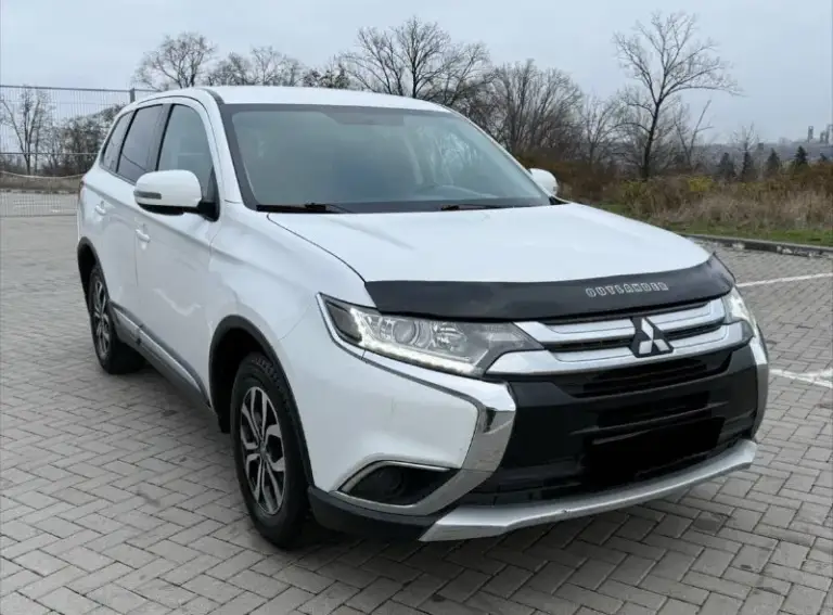 Продам mitsubishi outlander
2.0 Бензин
Год выпуска 2016
Состояние идеальное.
Полный привод рабочий
Без рыжиков
Сервисные книги.
Вложений не требует!
Любое оформление!
Я втарой хозяин!
Салон не затертый не порваный
Резина новая зимняя
Авто полностью обслужена до мелочей
Работает ровно.
Коробка переключает идеально
Климат контроль работает
Все жидкости заменены!
Стекла все родные.
Каждая кнопка работает)
Цена 1.620₽
+7-949-794-46-27
Остольные вопросы по телефону
Звоните в любое время
📲 Tg: евгений
📞 Звоните: +7(949)7944627 - фотография - 2