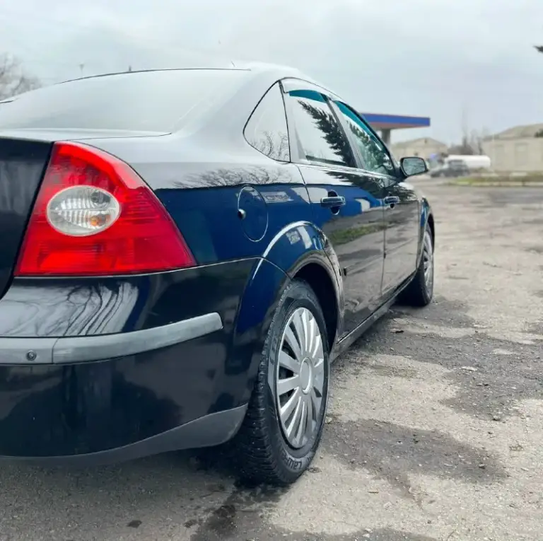 Цена 390.000 продам ford focus 2, в максимальной комплектации 2 зонный климат контроль, круиз контроль, 2007 год, двигатель 1,6 115 л. С. На механике. Я собственник, оформлена на меня. Новые колодки мультируль, на зимней хорошей резине, комплект летней на родных ford литых дисках документы чистые, я хозяин, номера все читаются +79491054723
📞 Звоните: +7(949)1054723 - фотография - 6