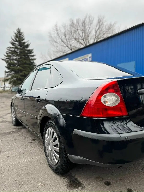 Цена 390.000 продам ford focus 2, в максимальной комплектации 2 зонный климат контроль, круиз контроль, 2007 год, двигатель 1,6 115 л. С. На механике. Я собственник, оформлена на меня. Новые колодки мультируль, на зимней хорошей резине, комплект летней на родных ford литых дисках документы чистые, я хозяин, номера все читаются +79491054723
📞 Звоните: +7(949)1054723 - фотография - 8