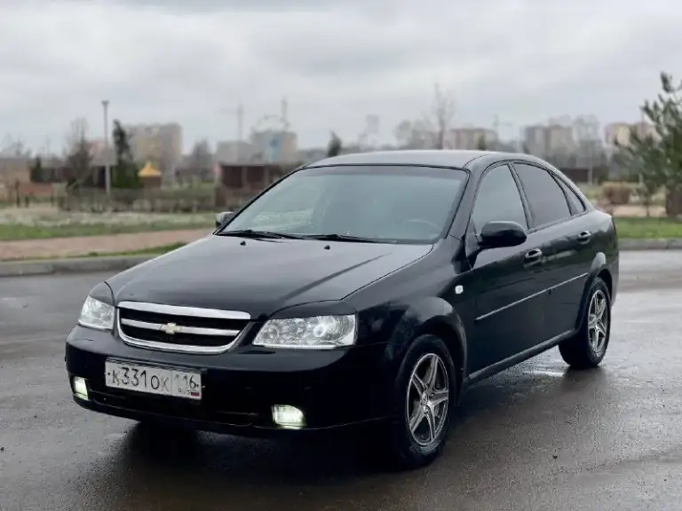 Продам chivrolet lacetti
Год выпуска 2008
Комплектация (люкс)

Автомобиль в хорошем
Состоянии
Вложений не каких не требует

(Двигатель) в полном порядке не дымит не троит масло не ест

(Кпп) в хорошем состоянии
Не хрустит не выбивает все скоростя включаются как по маслу

(Ходовая) не стучит не гремит

Комплектация
Кондиционер
4 Стеклоподъемника
Гур
Аудио система
Подогрев зеркал
Подогрев заднего стекла
Абс
Подушки безопасности

Юридически кристальна чиста

Штрафов ограничений нет

Город осмотра
Мариуполь
Номер для связи
+79490854396
Стоимость 485.000₽
Хороший торг у капота срочно - фотография - 1