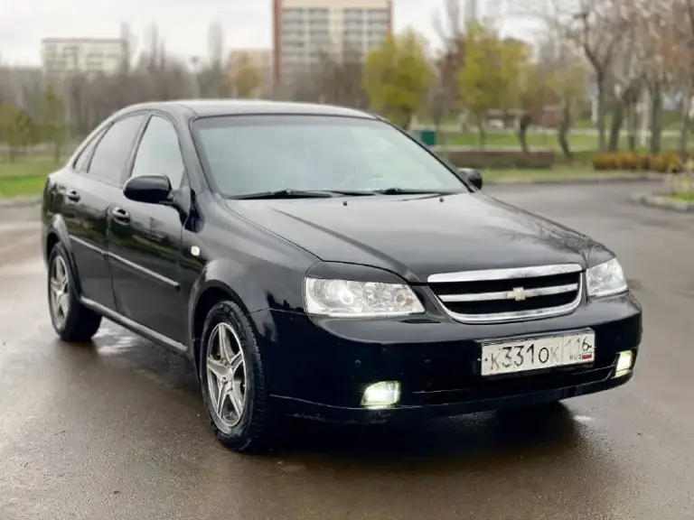 Продам chivrolet lacetti
Год выпуска 2008
Комплектация (люкс)

Автомобиль в хорошем
Состоянии
Вложений не каких не требует

(Двигатель) в полном порядке не дымит не троит масло не ест

(Кпп) в хорошем состоянии
Не хрустит не выбивает все скоростя включаются как по маслу

(Ходовая) не стучит не гремит

Комплектация
Кондиционер
4 Стеклоподъемника
Гур
Аудио система
Подогрев зеркал
Подогрев заднего стекла
Абс
Подушки безопасности

Юридически кристальна чиста

Штрафов ограничений нет

Город осмотра
Мариуполь
Номер для связи
+79490854396
Стоимость 485.000₽
Хороший торг у капота срочно - фотография - 3