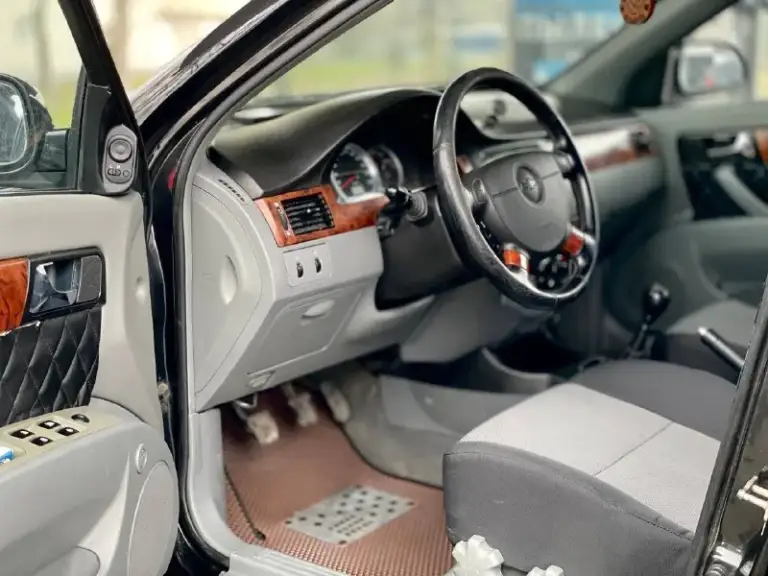 Продам chivrolet lacetti
Год выпуска 2008
Комплектация (люкс)

Автомобиль в хорошем
Состоянии
Вложений не каких не требует

(Двигатель) в полном порядке не дымит не троит масло не ест

(Кпп) в хорошем состоянии
Не хрустит не выбивает все скоростя включаются как по маслу

(Ходовая) не стучит не гремит

Комплектация
Кондиционер
4 Стеклоподъемника
Гур
Аудио система
Подогрев зеркал
Подогрев заднего стекла
Абс
Подушки безопасности

Юридически кристальна чиста

Штрафов ограничений нет

Город осмотра
Мариуполь
Номер для связи
+79490854396
Стоимость 485.000₽
Хороший торг у капота срочно - фотография - 7