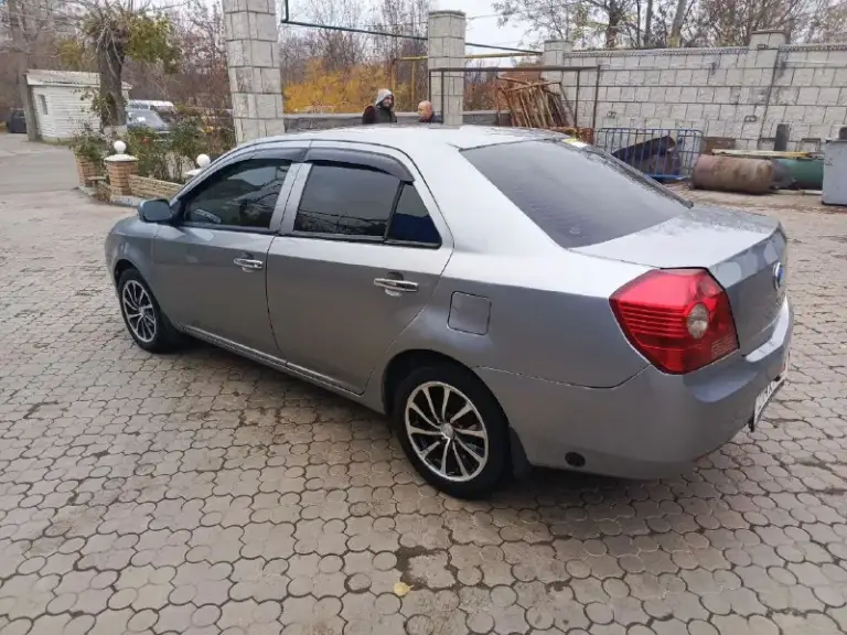 Продам geely mk 1.6 бензин/газ(таблетка) 2008 года, пробег 75000. 2 владельца, у первого хозяина приобреталась на пробеге 10000км. В основном трассовая эксплуатация. Коробка переключает плавно, мотор надежный, неприхотливый, работает хорошо. В обслуживании недорогой авто. На r15 дисках. Комплектация :
Кожанный салон
Кондиционер ( заправлен работает отлично ) люк(работает в двух положениях)
4 Автоматических электростеклоподъемника с доводчиками
2Din android магнитола teyes.
Дорогая линзованная билэд оптика
Автомобиль юридически чист, на рф учёте вы будете первым владельцем.
Цена 420000рублей
Город горловка
📲 Tg: @gorlovskyy95
📞 +79493669137
📲 Tg: @gorlovskyy
📞 Звоните: +7(949)3669137 - фотография - 5