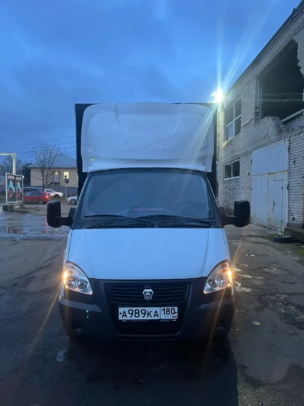 Продам газель бизнес 2024 года.
Покупался новым в ростове, автосалон авторитейл. Пробег 37648 км. Двигатель 2.7 эвотек, газ/бензин, механика 5 ступка, газовый баллон на 100 литров, состояние нового автомобиля, салон не затертый, верхняя и боковая загрузка, спойлер, газ, ворота вписаны в птс. Размер будки внутренний: длина 4.2м, ширина 2.1м, высота 2,2м. Осмотр в донецке. Подробная информация по телефону. Цена 2200000 руб. Разумный торг у капота. Звоните +79493750054 павел
📞 Звоните: +7(949)3750054 - фотография - 1