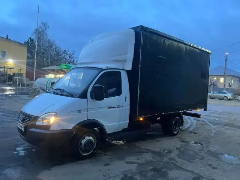Продам газель бизнес 2024 года.
Покупался новым в ростове, автосалон авторитейл. Пробег 37648 км. Двигатель 2.7 эвотек, газ/бензин, механика 5 ступка, газовый баллон на 100 литров, состояние нового автомобиля, салон не затертый, верхняя и боковая загрузка, спойлер, газ, ворота вписаны в птс. Размер будки внутренний: длина 4.2м, ширина 2.1м, высота 2,2м. Осмотр в донецке. Подробная информация по телефону. Цена 2200000 руб. Разумный торг у капота. Звоните +79493750054 павел
📞 Звоните: +7(949)3750054 - фотография - 2