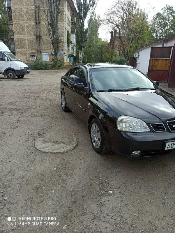 Продам chevrolet нубира 2004 года выпуска, комплектация sx, в отличном состоянии мотор 1.8 в комплектации с гур, кондиционер, передние стеклоподъемники, пробег 156,полностью обслужена, два комплекта резины, цена 520 торг, +79494182794
📞 Звоните: +7(949)4182794 - фотография - 1