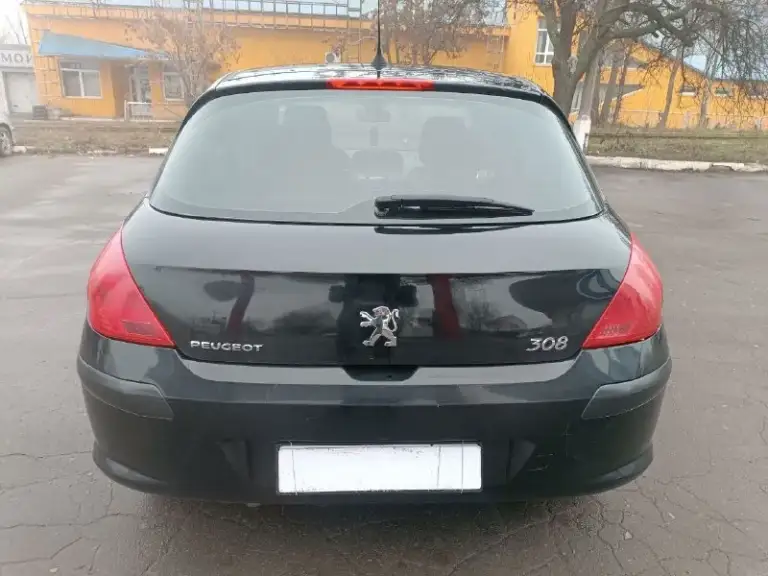 Цена 540.000тыс. Руб торг!!! Продом peugeot 308 год 2010 мотор 1.6 бензин акпп- автомат пробег 180.000тыс автомобиль в хорошем техническом состояние а так же и по кузову. В хорошей комплектации:двухзонный климат-контроль(рабочий), полный эл пакет, эл зеркала с подогревом, эл стеклоподъемники, датчик света, датчик дождя. Abs, airbag, esp, подогрев передних сидений, подогрев заднего стекла, полный борт компьютер. , сервисные книжки. Расход очень приятный. На хорошей зимней резине! По документам полный порядок, рф учёт переоформление без проблем! Автомобиль находится в городе донецк в центре. Цена 540.000 тыс. Руб торг !!! Возможна продажа в кредит. По всем интересующим вопросам звоните :+79490510616
📞 Звоните: +7(949)0510616 - фотография - 4