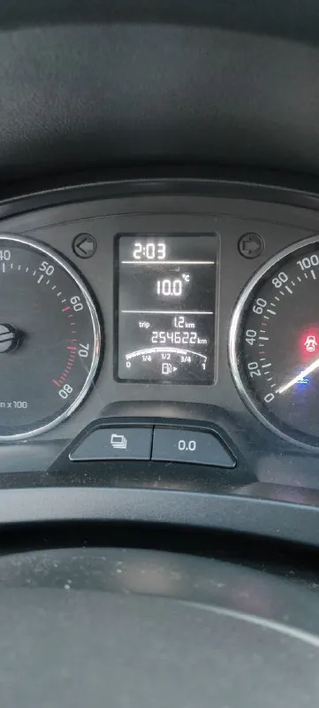 Продаю skoda рапид 2013г. В. , 1.6 механика 250000км пробега, комплектация хоккей идишн, 4 стеклоподъёмника, электрозеркала с подогревом, климат, видеорегистратор перед-зад, камера заднего вида. 750 000
+79490394565
📲 Tg: htefan
📞 Звоните: +7(949)0394565 - фотография - 1
