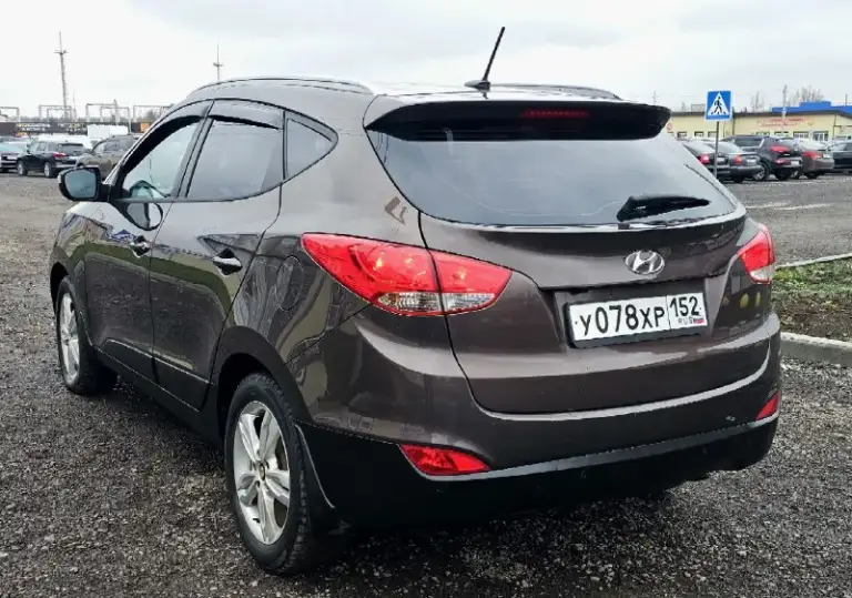 🚗Срочно торг
🚘Хендай ix 35
⚙️Двигатель: 2.0л
⛽️Вид топлива бензин
📦Кпп: автомат
🗺️Пробег:157000км
⚙️Привод: полный
📅Год выпуска:  2013
💴Цена: 1м200тр
Автомобиль идеал
Зелёная авто тека🦚🦚🦚 состоянии не бита не крашена 100% вложений не требует
Объем двигателя 2.0
Богатая комплектация
-Кожаный слон
-Камера задниговида вида
•Усилитель руля
• 2 Выхох зоныый клима
•4 Эл стеклоподъёмника
•Подогревы сидений
•Мультимедиа usb aux
• Безопасность (airbag) abs esp
•Эл регулировка зеркал
📞 🇷🇺 Звоните: +79494660985
+79498307562
📍•Город макеевка - фотография - 3
