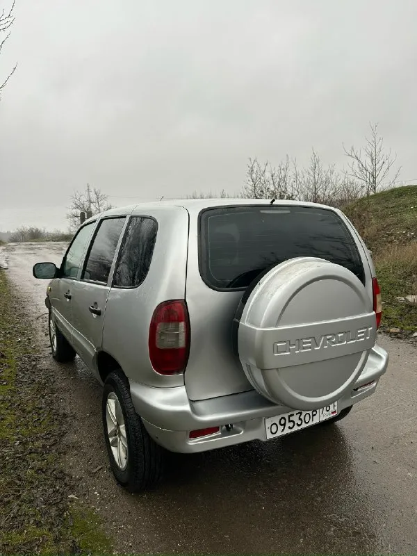 Продам chevrolet ниву 2007 г. В. В максимальной комплектации glc с кондиционером. Родной пробег 97 тыс. Км. Мотор, коробка, раздатка работают в штатном режиме. По ходовой части на 5+. По кузову автомобиль в очень хорошем состоянии, без рыжиков и т. Д. В ходу авто очень приятный, без вибраций, гула и прочего. Осмотр г. Макеевка цена 450 т. Р. Торг +79498433727
📞 Звоните: +7(949)8433727 - фотография - 4
