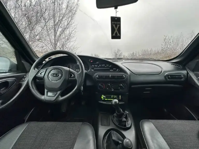 Продам chevrolet ниву 2007 г. В. В максимальной комплектации glc с кондиционером. Родной пробег 97 тыс. Км. Мотор, коробка, раздатка работают в штатном режиме. По ходовой части на 5+. По кузову автомобиль в очень хорошем состоянии, без рыжиков и т. Д. В ходу авто очень приятный, без вибраций, гула и прочего. Осмотр г. Макеевка цена 450 т. Р. Торг +79498433727
📞 Звоните: +7(949)8433727 - фотография - 6
