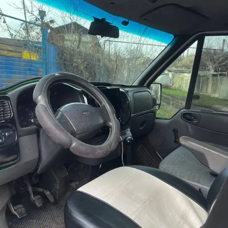 Ford транзит 2002 г документы ровные турбо 2.0 была замена двс, форсунок ( документы на двс есть) ходовка без замечаний кпп без замечаний по внешке есть моменты) из прикольного ( стоит сигнализация с обратной связью и автозапуском! Установлен планшет, динамики + саб на стенке в багажнике ) цена 565 торг +79493494711 донецк кировский район 👤
📞 Звоните: +7(949)3494711 - фотография - 4