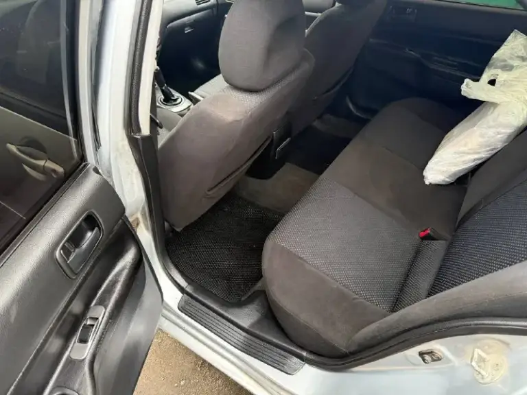 Продам mitsubishi lanser 9!2007 г. В. 1.6 механика!по технической части автомобиль без вопросов, на ходу каждый день!стоит хорошая зимняя резина, стоит андроид магнитола,4эсп(рабочих), состояние как на фото(есть нюансы, дно не выпадает, стаканы все целые)!машина не новая!документы в полном порядке!осмотр макеевка!цена 340000руб. Остальные вопросы по +79493633561 +telegram
📞 Звоните: +7(949)3633561 - фотография - 5