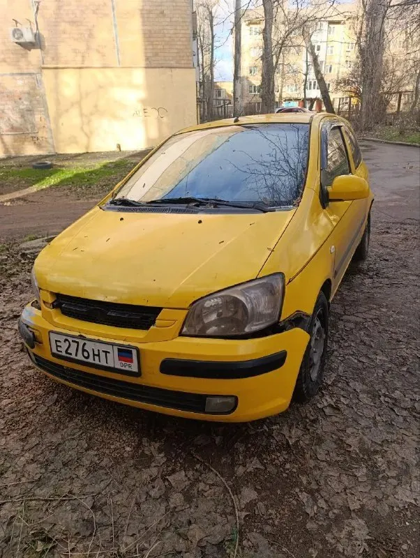 Hyundai getz 2003 г. В. – срочно, недорого! 1.3л. Двигатель пробег 170к. После дтп, на фото думаю все видно, вырвана была еще рулевая тяга, погнут рычаг их заменил, + менялось до этого подрамник, топливный бак(+насос). Коррозия по порогам и аркам (типичная для возраста). Идеально под восстановление своими руками или на запчасти. Подвеска и коробка в порядке. Масло подъедает и дымит немного. Цена: 130 000 руб. Торг реальному покупателю у капота. Звоните, покажу как есть, без сюрпризов. + отдам подкрылки и фару новую, резина тоже зимняя новая номер +79494636448
📞 Звоните: +7(949)4636448 - фотография - 4