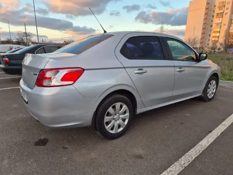✅Продам peugeot 301
✅2014Г.
✅1.6 Дизель, расход 5.5 л город,
✅Кпп механика, без дтп, не гнилая !
✅Пробег 236.000 км родной
✅Зимние шины, полная шумо-вибро изоляция,
✅Свет ближний линзы биксенон, птф линзы биксенон
✅После большого то, замена сцепления оригинал и привода сцепления, сальники приводов и все жидкости! Мультимедия дорогая с картплеем, навигацией, блютуз!!
✅Переоформление в гаи!!!
+79497309523
📲 Tg: @irinapapush
📞 Звоните: +7(949)7309523 - фотография - 2