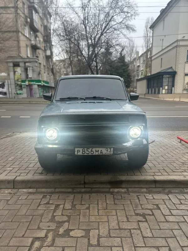 В продаже нива 2121
2000 Год нива в отличном состоянии вид имеет сильный
Коробка 5 ступка
Мосты раздатка все работают
Литые диски с резиной ровные не бьют по трассе едет вибраций нет
Мотор тянет хорошо не дымит
Все в рабочем состоянии
Печка греет, поворотники стопы габариты ближний дальний
Раздатка понижайка все включается
Лед оптика вкруг
Тонировка в круг 5 даже лобовое
Хорошая музыка
Новая резина на титанах
Салон ковшы сидения очень удобные, стеклоподъемники, и другое
Осмотр макеевка
По желанию могу пригнать куда нужно будет
Документы чистые без штрафов и запретов
Смотреть город макеевка
Цена 250 000
В продаже 2 нивы есть
Тел +7 (949) 638-01-13 - фотография - 6