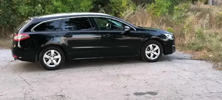 Продам peugeot 508. 2015 г рестайлинг в хорошем состоянии 1.6 расход 6.3л по городу автомат - 6ст пробег 250.543 км понарама, спутниковая навигация климат контроль, круиз, подрулевые липистки, датчик давления шин, датчик света, дождя, светодиодная оптика два комплекта колёс bridgestone почти новые. Машина полность исправна: поставил акамулятор новый, новые форсунки +тнвд. Четыре аморта + пружины-новые +помпа и ремень грм цена 950.000₽ тел +7 949 324-16-24
📞 Звоните: +7(949)3241624 - фотография - 4