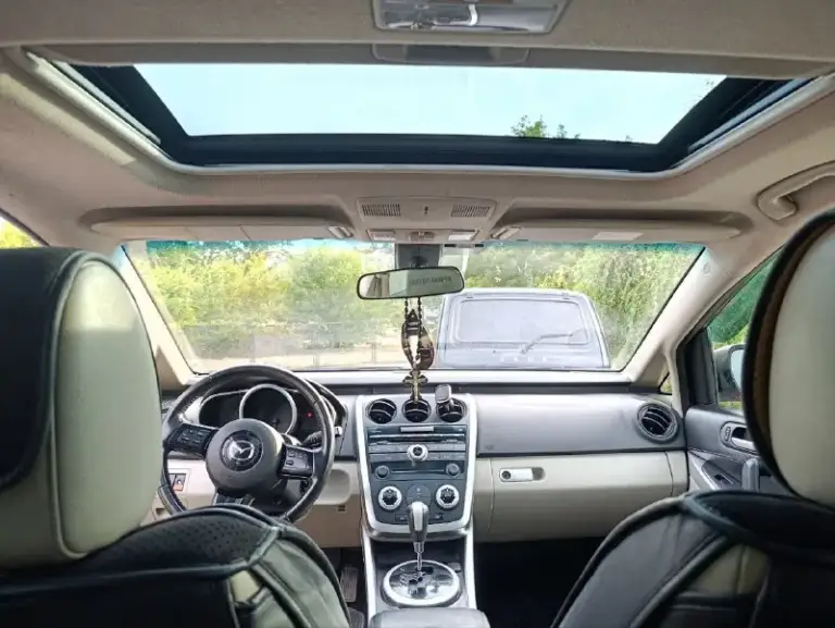 Продам mazda cx-7 2008г. 2.3 (бензин) 4 wd (европейской сборки). Пробег: 250.000 6 ст. Обычный японский автомат. Я хозяин по тп 180 регион. Максимальная комплектация: без ключ доступ, кожа, люк, климат контроль, парктроник, подогрев сидений, полный электро пакет, датчик света и дождя, новая дорогая оптика, новая летняя резина, заменён новый комплект грм, новый компрессор кондиционера и многое другое. Денег на машину не жалел, машина ухожена. Двигатель работает отлично, коробка не пинает, не толкает, не дёргает. По кузову всё нормально.
Цена:1300 000 торг
Донецк все вопросы по телефону 7949-397-70-50
📲 Tg: екатерина болли
📞 Звоните: +7(949)3977050 - фотография - 7
