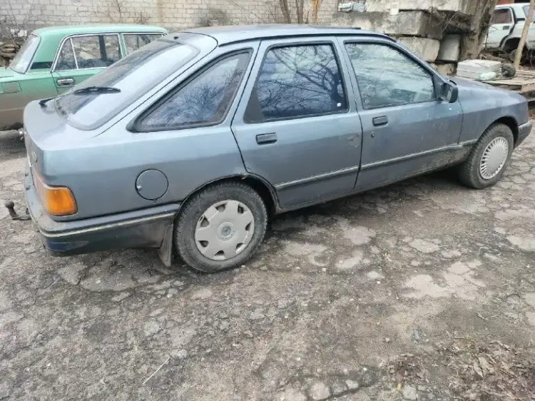 Продам форд-сиерра 1988г. Газ- бензин, 2л двигатель, машина на уверенном ходу, возможен обмен. +79494394375.130.000₽.
📞 Звоните: +7(949)4394375 - фотография - 2