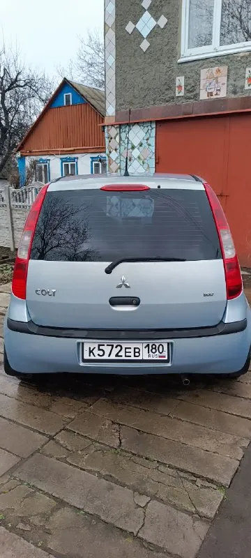 Продажа mitsubishi colt 1.3, 2006год, коробка механика, кондиционер, подогрев сидений. Салон чистый, не курили, автомобиль едет резво и без всяких проблем, не когда не подводил, заводиться отлично, масло двигатель не кушает от замены до замены, есть косяки по кузову, ну как бы машина и не новая. Полностью обслужен. Замена масла 283661п. В сентябре, пыльники шруса, (наружный, внутренний). Задние амортизаторы. Любые проверки. Осмотр в шахтёрске. Цена - 500 тыс. Руб
+79490933205
📲 Tg: @liana0585
📞 Звоните: +7(949)0933205 - фотография - 2