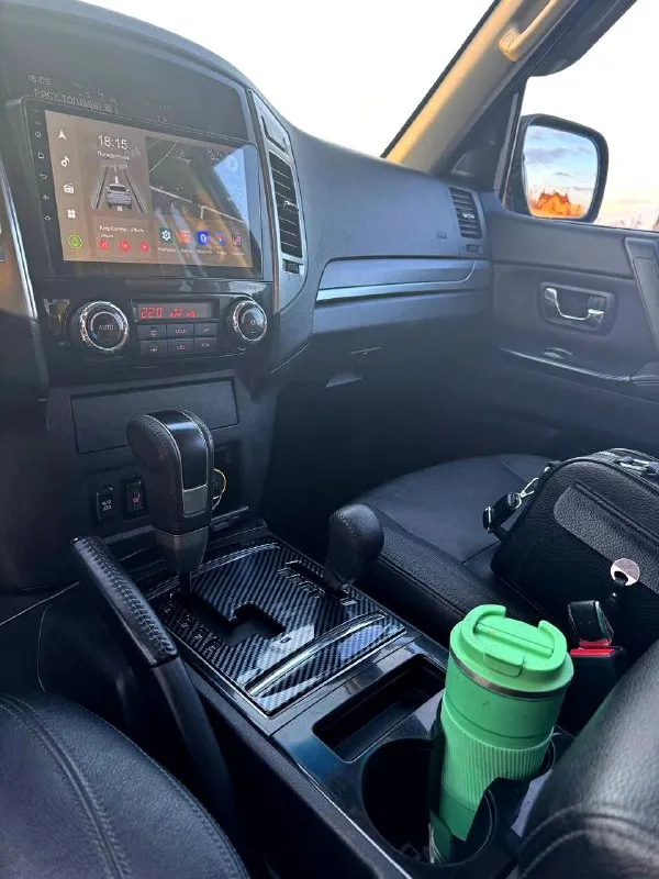 , 2014 Г. (последний рестайлинг)
Продаётся mitsubishi pajero в максимальной комплектации с надёжным бензиновым двигателем 3.0 л и автоматической коробкой передач. Автомобиль сочетает комфорт бизнес-класса и настоящие внедорожные возможности.
Основные преимущества:
Последний рестайлинг
Двигатель 3.0 бензин — проверенная надёжность

Полностью led-оптика, фары в тонированной бронеплёнке
Доработанная аудиосистема — качественный звук для ценителей
Кожаный салон
Идеальное техническое и внешнее состояние
Без дтп, кузов в родной геометрии
2 Комплекта оригинальных дисков: зима / лето
Автомобиль ухоженный, вложений не требует. Полностью готов к эксплуатации, все по регламенту, в оригинале.
Цена: 2 150 000 ₽ торг при осмотре авто.
Подробнее по телефону +79495683969 звоните, отвечу на все вопросы.
📲 Tg: @alphamind777 - фотография - 5