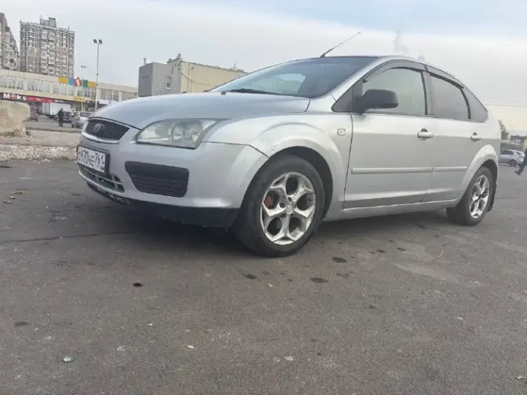 В продаже «ford focus 2» 2006 года выпуска

Машина простая, понятная и честная — без сюрпризов. Каждый день ездит, не подводит, заводится без проблем в любую погоду. Все работает как часы, салон аккуратный, без лишних запахов.
Обслуживалась вовремя, на машине не экономили.
Документы в порядке, без ограничений.

Цена: 490т
Детальная информация по телефону 📲 +79495338681 - фотография - 8
